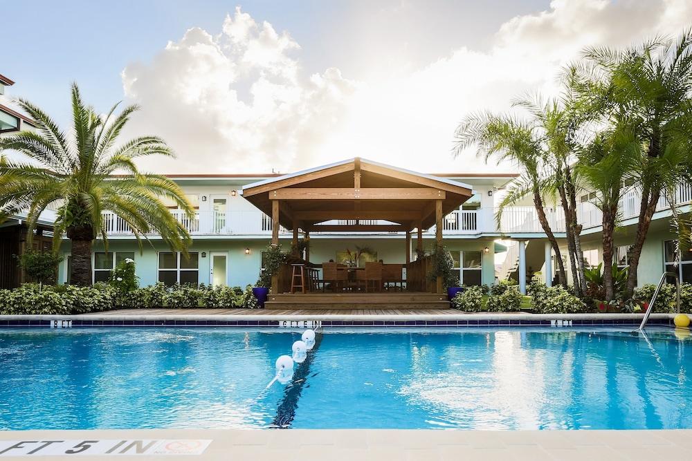 Sun Dek House Inn
